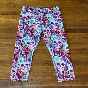 Constantly Varied Gear CVG Tropiskull Capri Leggings, Medium
